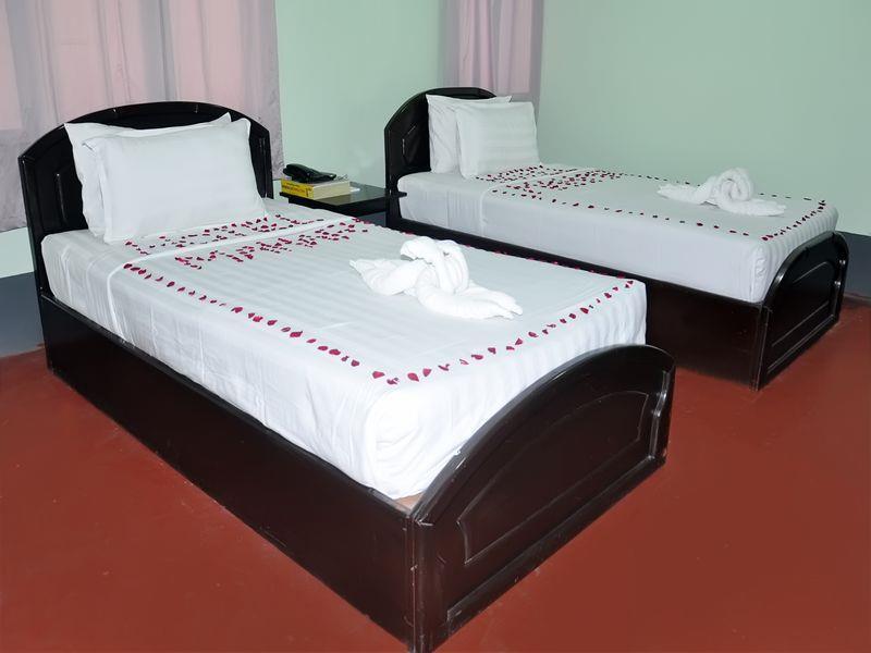 Hotel Mahar مانديلاي المظهر الخارجي الصورة