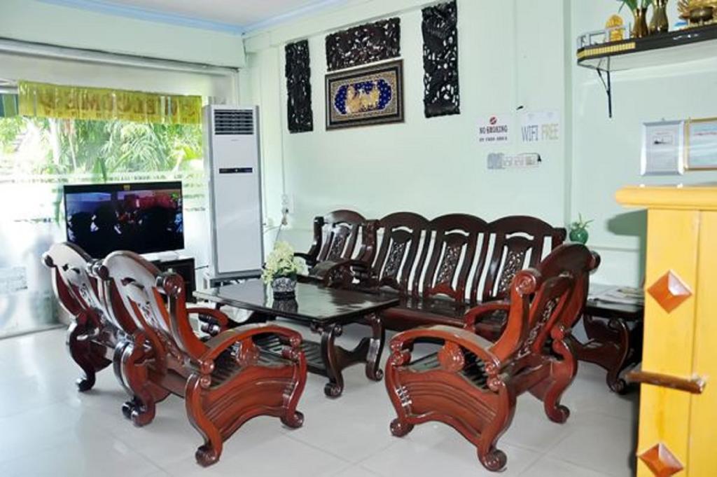Hotel Mahar مانديلاي المظهر الخارجي الصورة