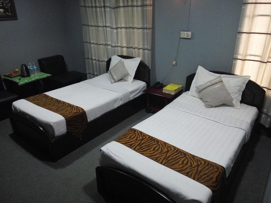 Hotel Mahar مانديلاي المظهر الخارجي الصورة